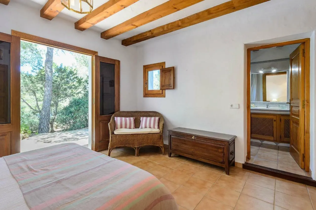 Villa Romero II Эс-Кубельс